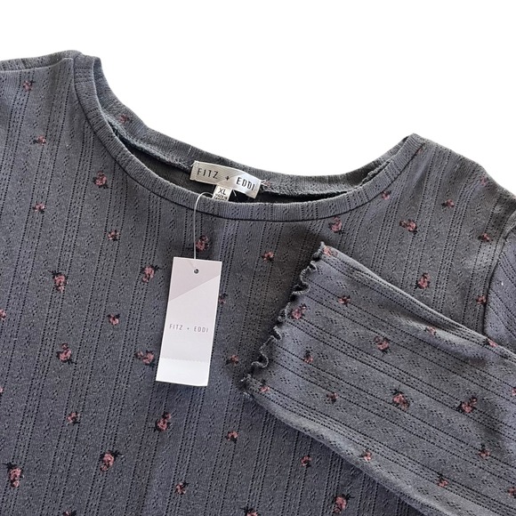 Fitz + Eddi Tops - Fitz + Eddi Women XL Grey Pink Floral Long Sleeve Cropped Ribbed Lettuce Hem Top